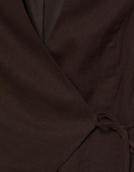 Pull&Bear linen blend vest with side tie fastening in brown, 4 of 7