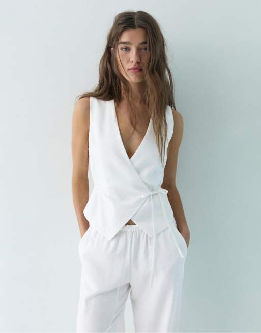 Pull&Bear linen blend vest with side tie fastening in white, 3 of 7
