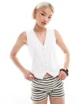 [Pull & Bear] Pull & Bear linen blend waistcoat in white-Neutral L WHITE