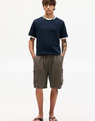 Pull&Bear linen cargo bermuda shorts in grey - view 1