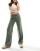 Thumbnail 1 van 5