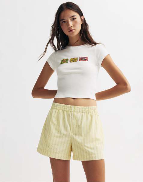Pull&Bear – Ljusgula, randiga shorts i poplin - view 1