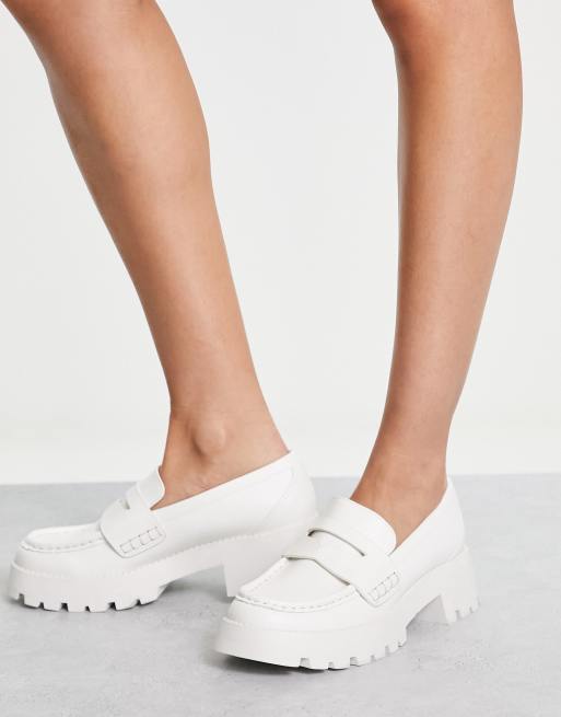 Pull&Bear – Loafer in Weiß mit dicker Sohle