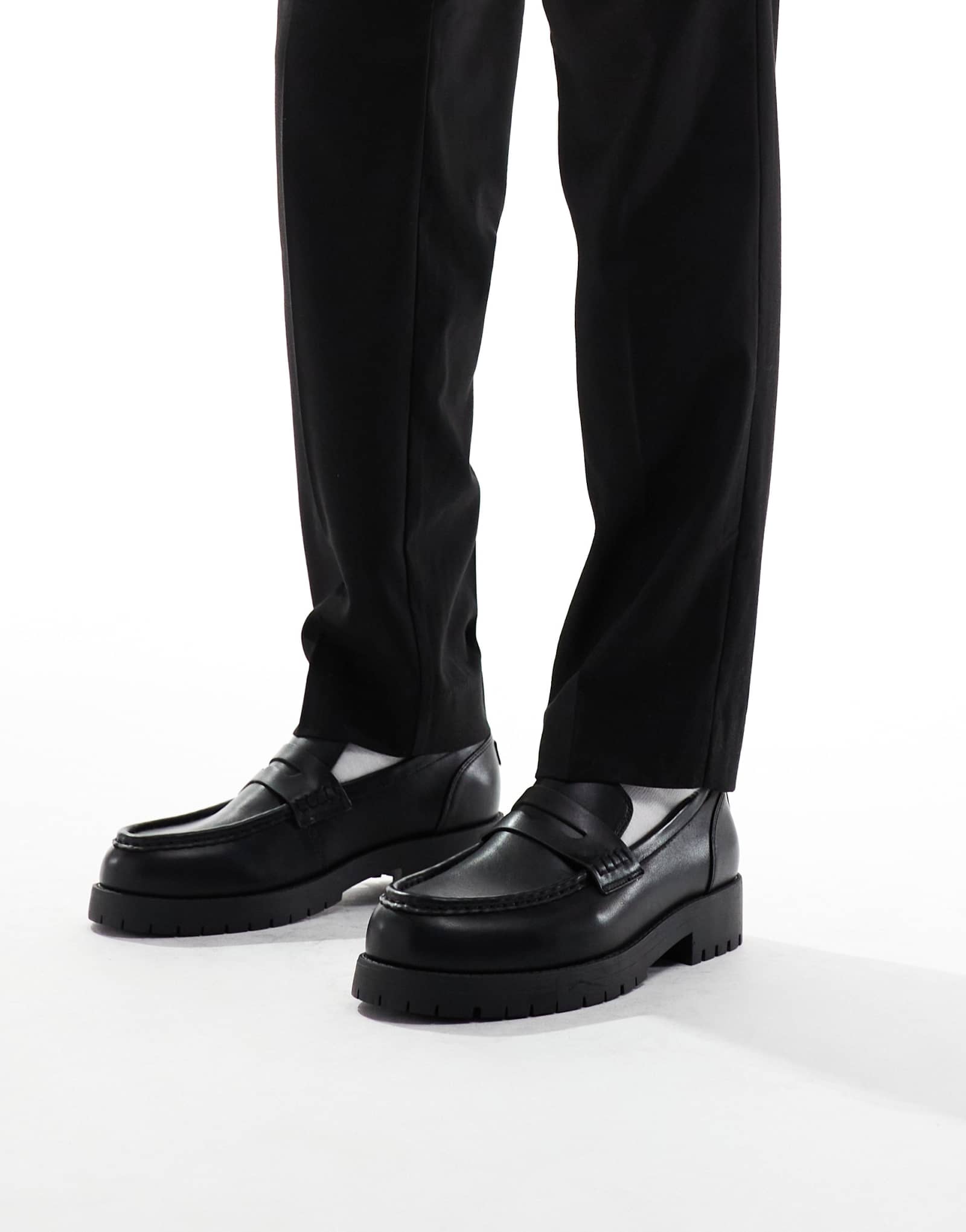 Черные мокасины Pull-Bear 9090₽