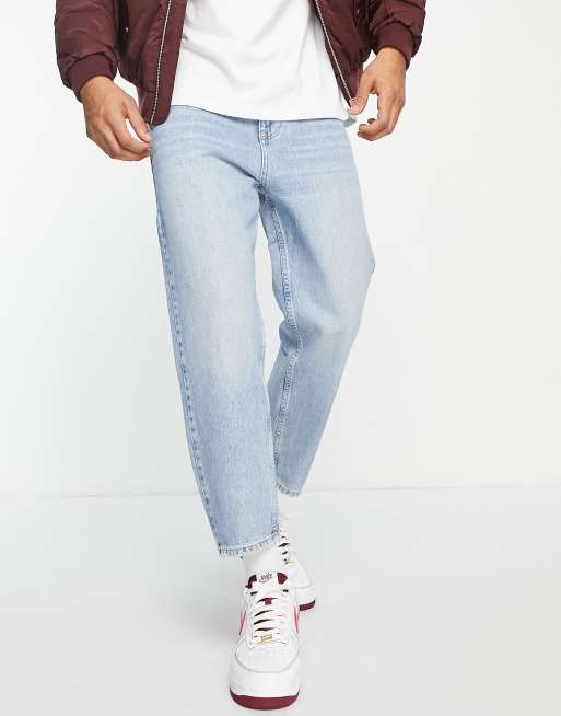 Pull&Bear – Locker geschnittene Jeans in Hellblau