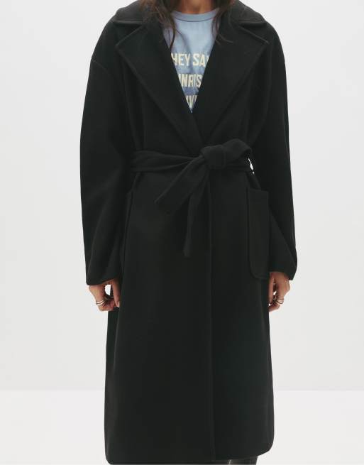Pull&Bear Long belted coat in black