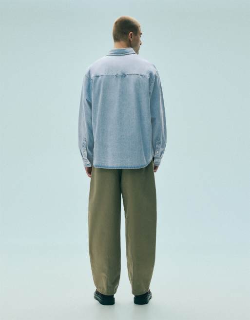 Pull&Bear Long sleeve denim shirt in blue, 2 of 7