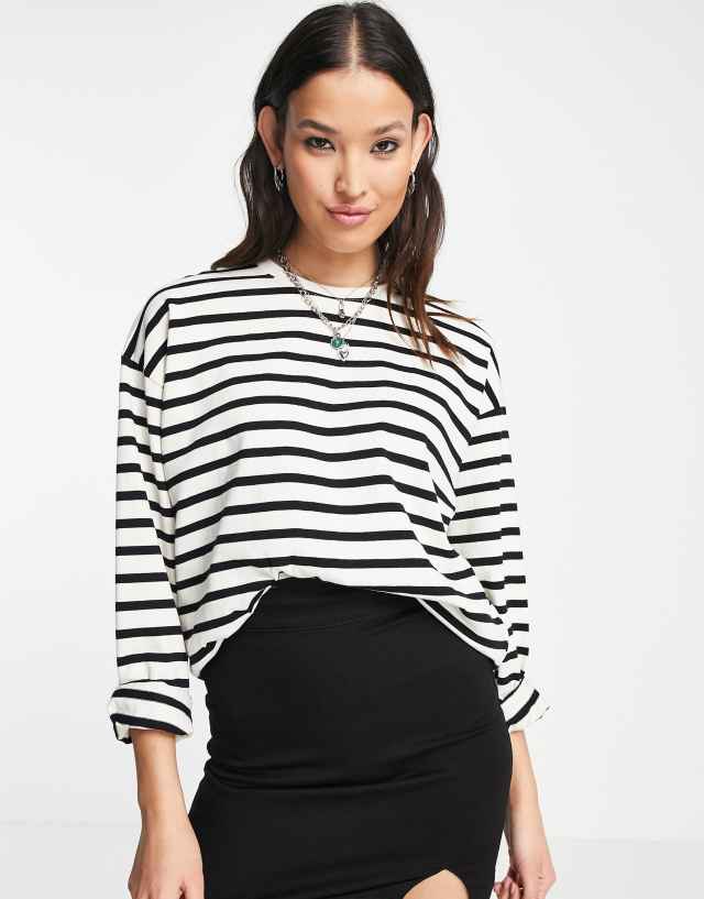 Pull&Bear long sleeve oversized t-shirt with stripe detail in black