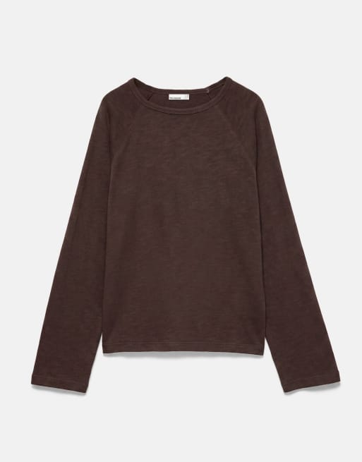 Pull&Bear Long sleeve raglan t-shirt in brown, 5 of 7