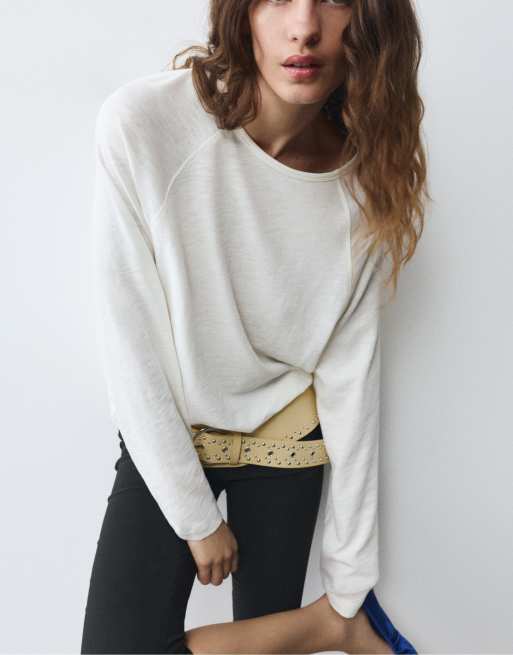Pull&Bear Long sleeve raglan t-shirt in off white, 5 of 7