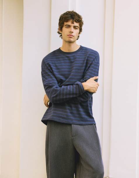 Pull&Bear Long sleeve striped t-shirt in navy - view 1