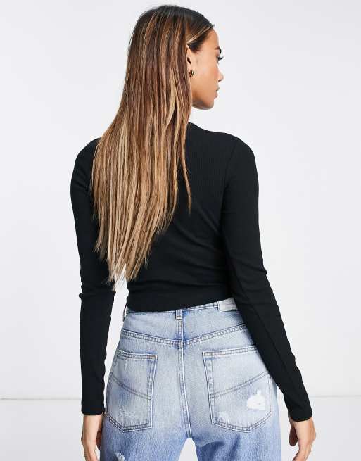 Pull&Bear long sleeve t-shirt in black, 2 of 4