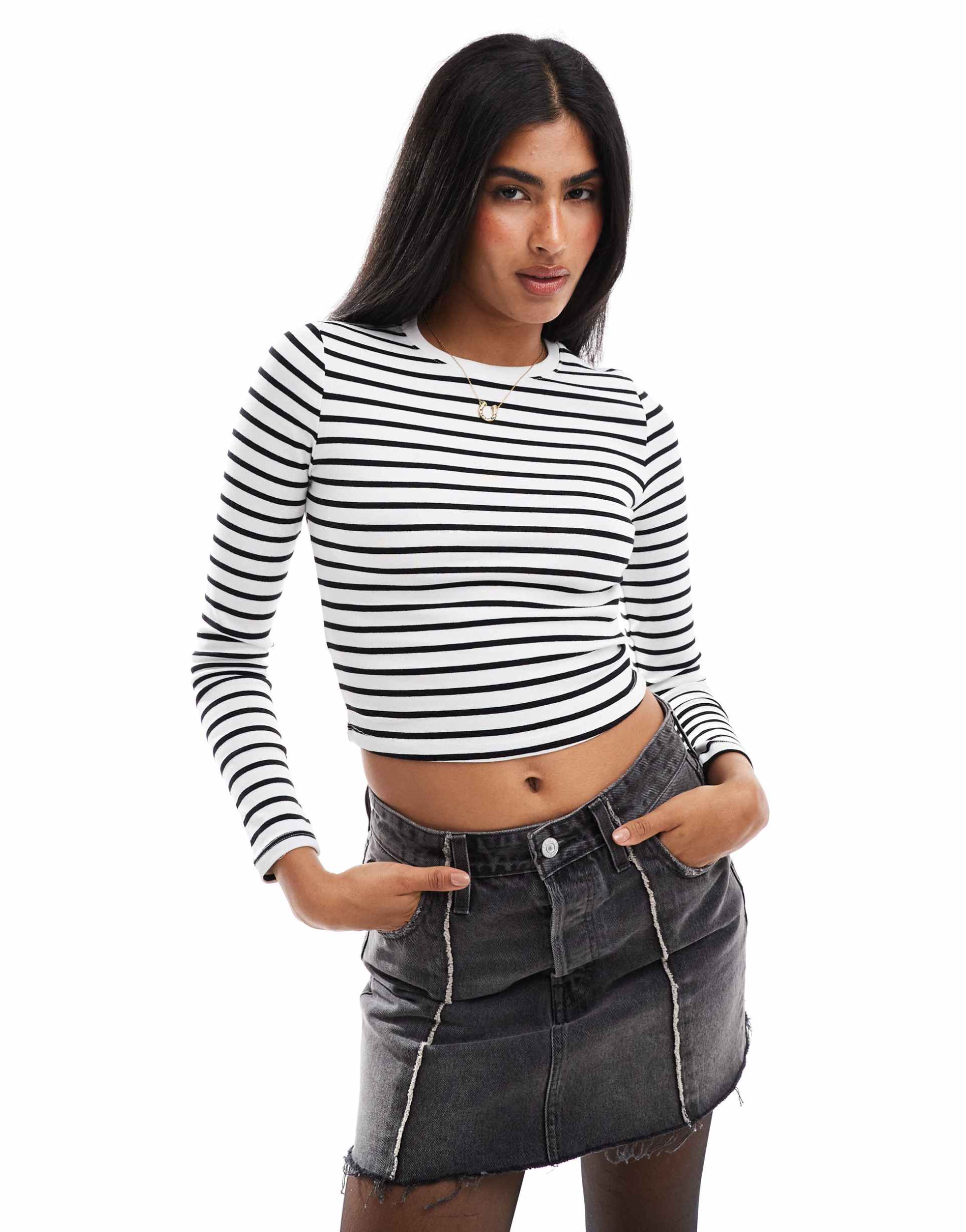 pull&bear long sleeved t-shirt in black & white stripe