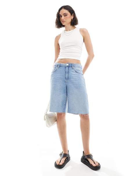 Pull&Bear longline cut off denim short in light blue - view 1