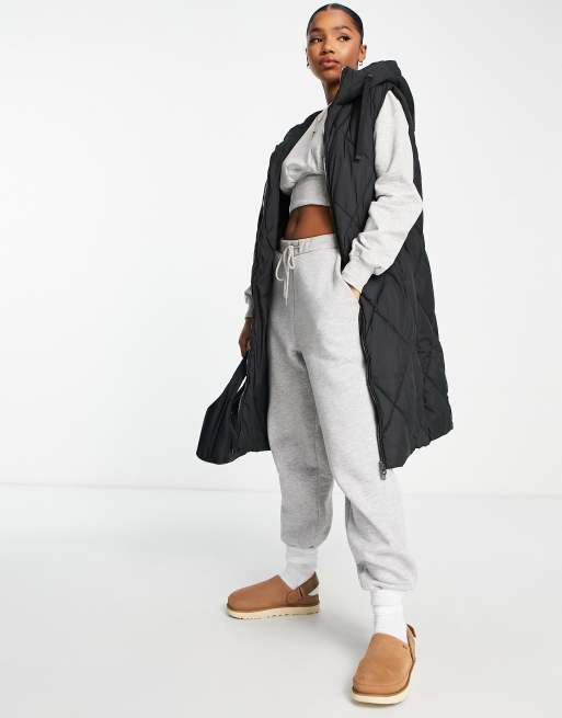 Pull&Bear longline quilted vest in black
