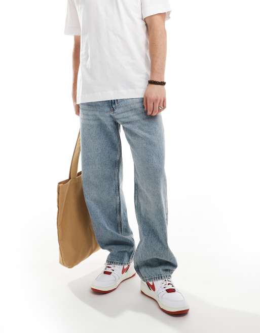 Pull&Bear loose fit jean in light blue