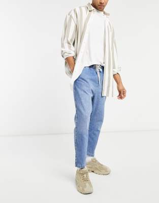 loose fit light blue jeans