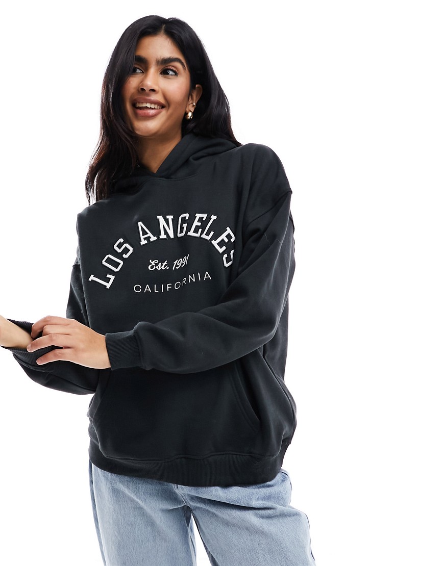 Pull & Bear ’Los Angeles’ graphic hoodie in black