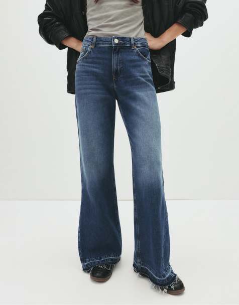 Pull&Bear - Losse jeans met wijduitlopende pijpen in medium blauw - view 1