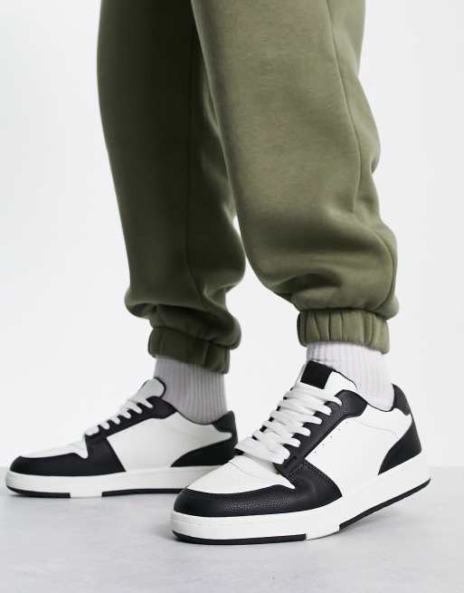 Pull&Bear sneaker in white and black