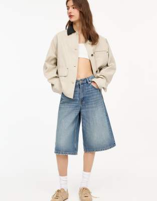 Pull&Bear low rise baggy jorts in medium blue - view 1