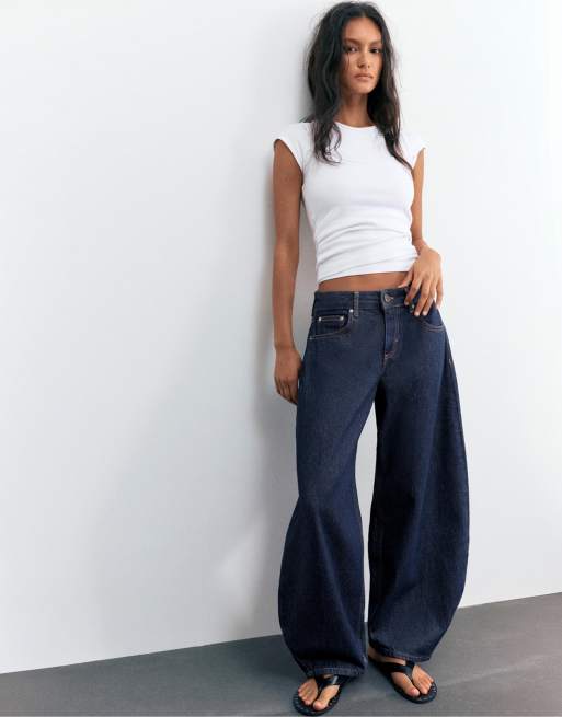 Pull&Bear Low-rise barrel jeans in navy, 4 of 4