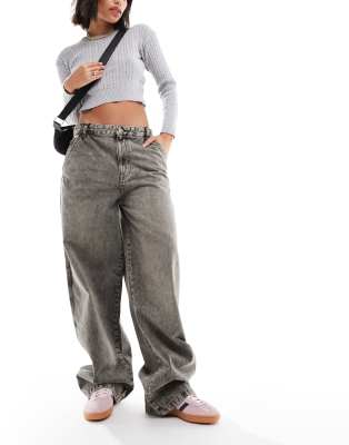 Pull&Bear Pull&Bear low rise oversized baggy jean in washed grey-Black