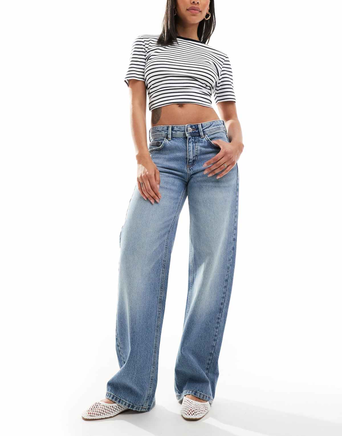 Pull&Bear low rise straight leg jean in mid blue