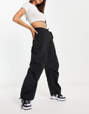 Pull&Bear low waist parachute tech pant in black