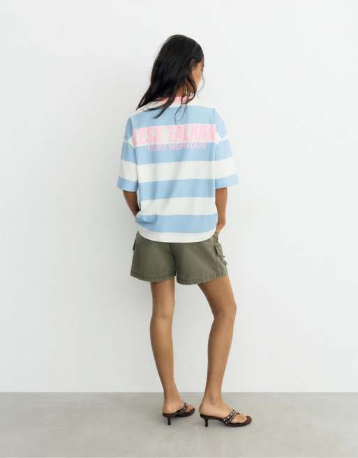 Pull&Bear - Lyseblå oversized T-shirt med striber og grafik, 2 af 4