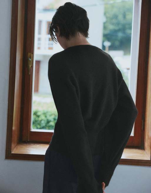 Pull&Bear maglione con spalle imbottite nero, 2 di 7