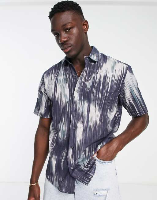 Pull&Bear – Marinblå och vit skjorta med suddigt mönster