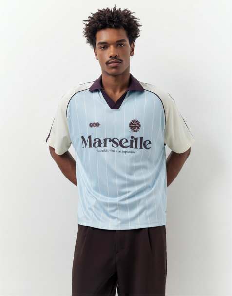 Pull&Bear Marseille boxy soccer polo shirt in pale blue - view 1