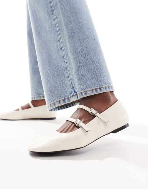 Pull Bear Mary Jane schoenen met dubbele bandjes in wit