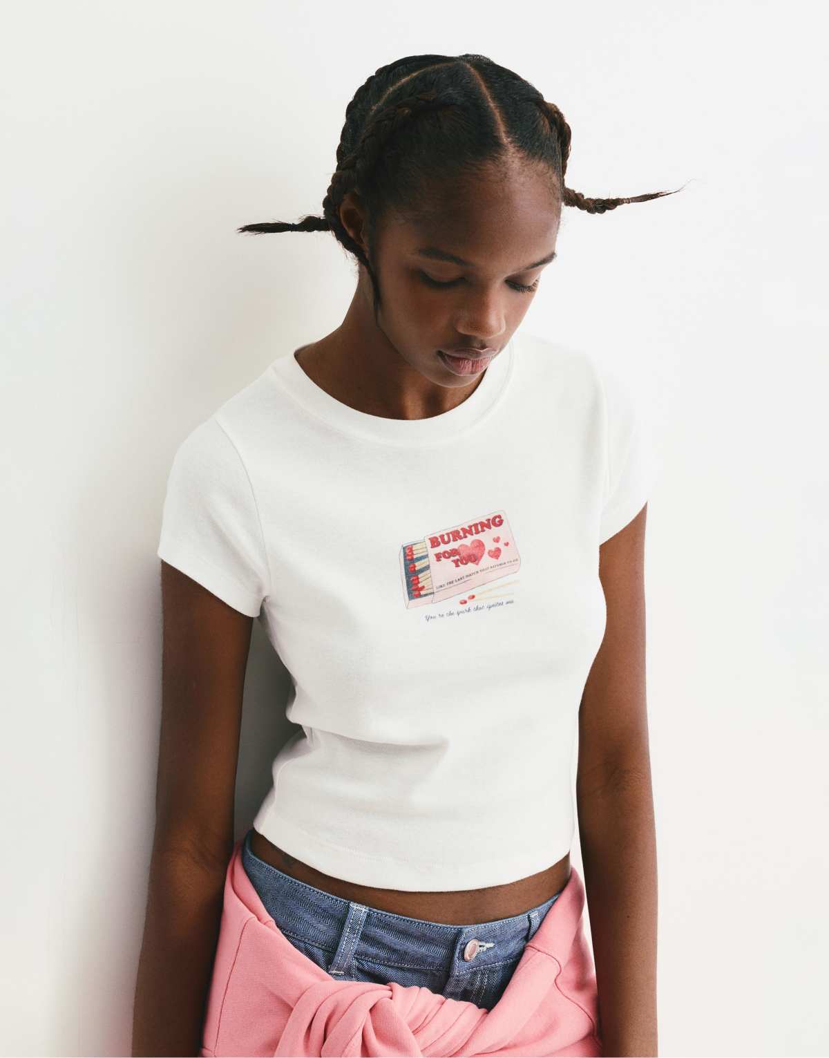 Pull&Bear Matchbox graphic t-shirt in off white