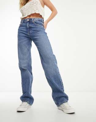 Pull & Bear Mid Waist Straight Leg Jeans In Medium Blue