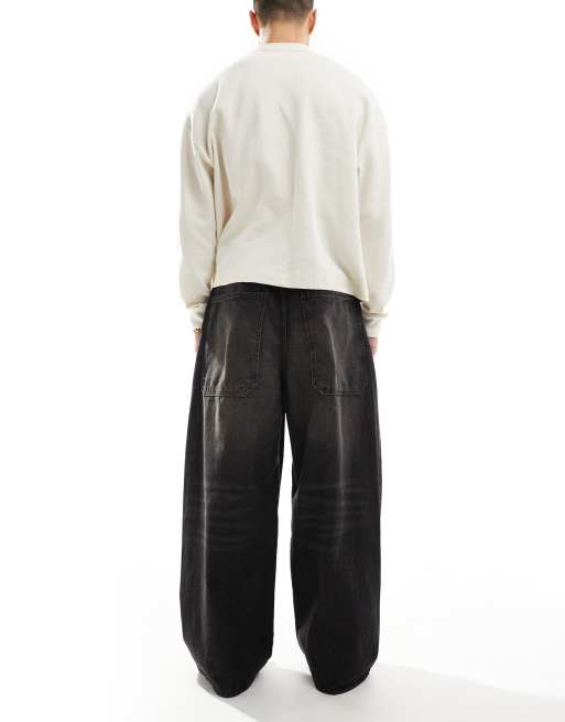 Pull&Bear mega baggy jeans in black | ASOS