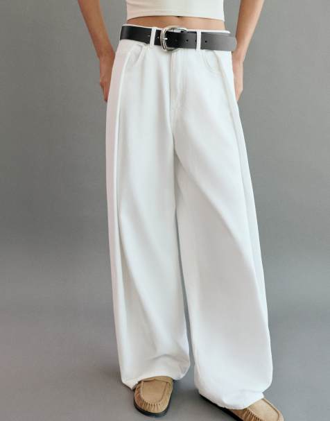 Pull&Bear Metallic buckle belt in black - view 1