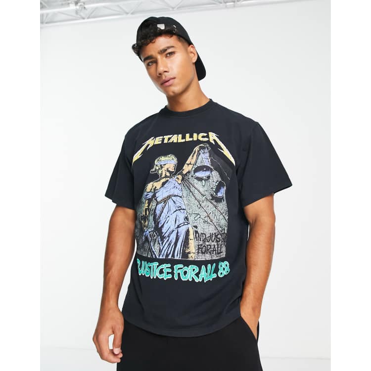 Pull&Bear Men's' Black Short Sleeve Metallica T-Shirt