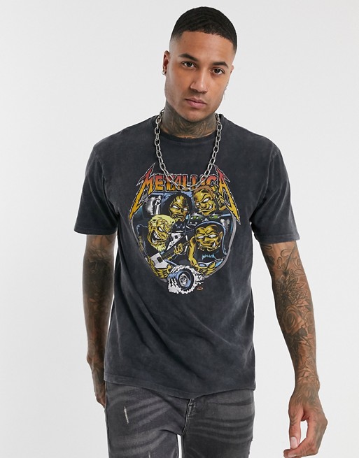 Pull&Bear Metallica t-shirt in washed black
