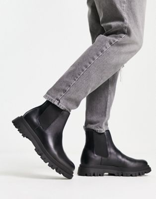 Pull&Bear mid chunky tech boots in black