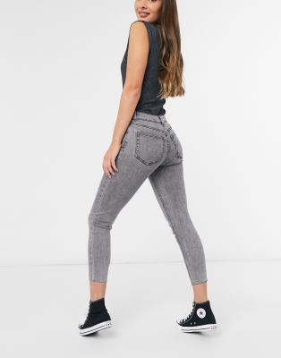 gray capri jeans