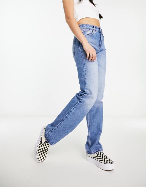 Pull&Bear mid rise straight leg jeans in mid blue, 4 of 5