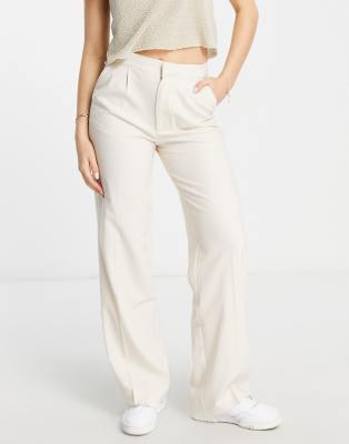 Pull&Bear mid waist loose fitting pants in off white