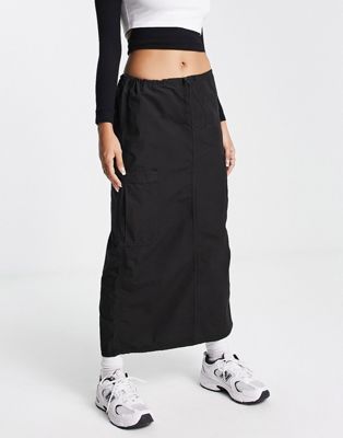 Pull&Bear midi cargo skirt with toggle waist detail in black