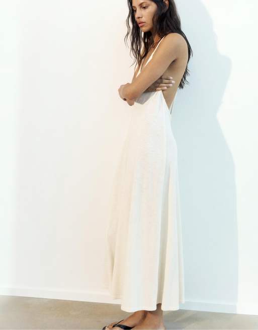 Pull&Bear Midi dress with back straps in beige, 3 of 6