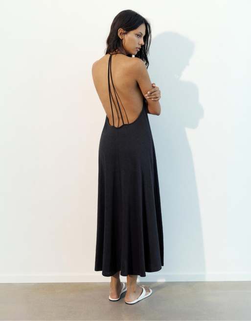 Pull&Bear – Midikleid in Grau mit Riemchen am Rücken, 2 von 7