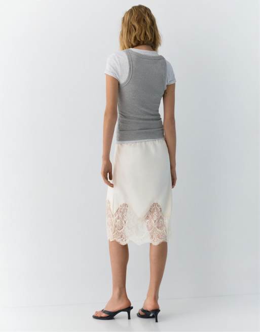 Pull&Bear – Midirock in Beige mit Lingerie-Detail, 4 von 4