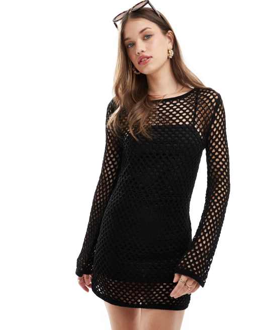 Pull&Bear – Mini-Strickkleid in Schwarz mit Häkeldesign und Riemchenträgern