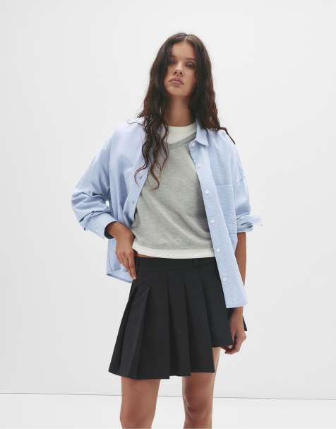 Pull&Bear – Minirock in Grau mit asymmetrischen Falten - view 1